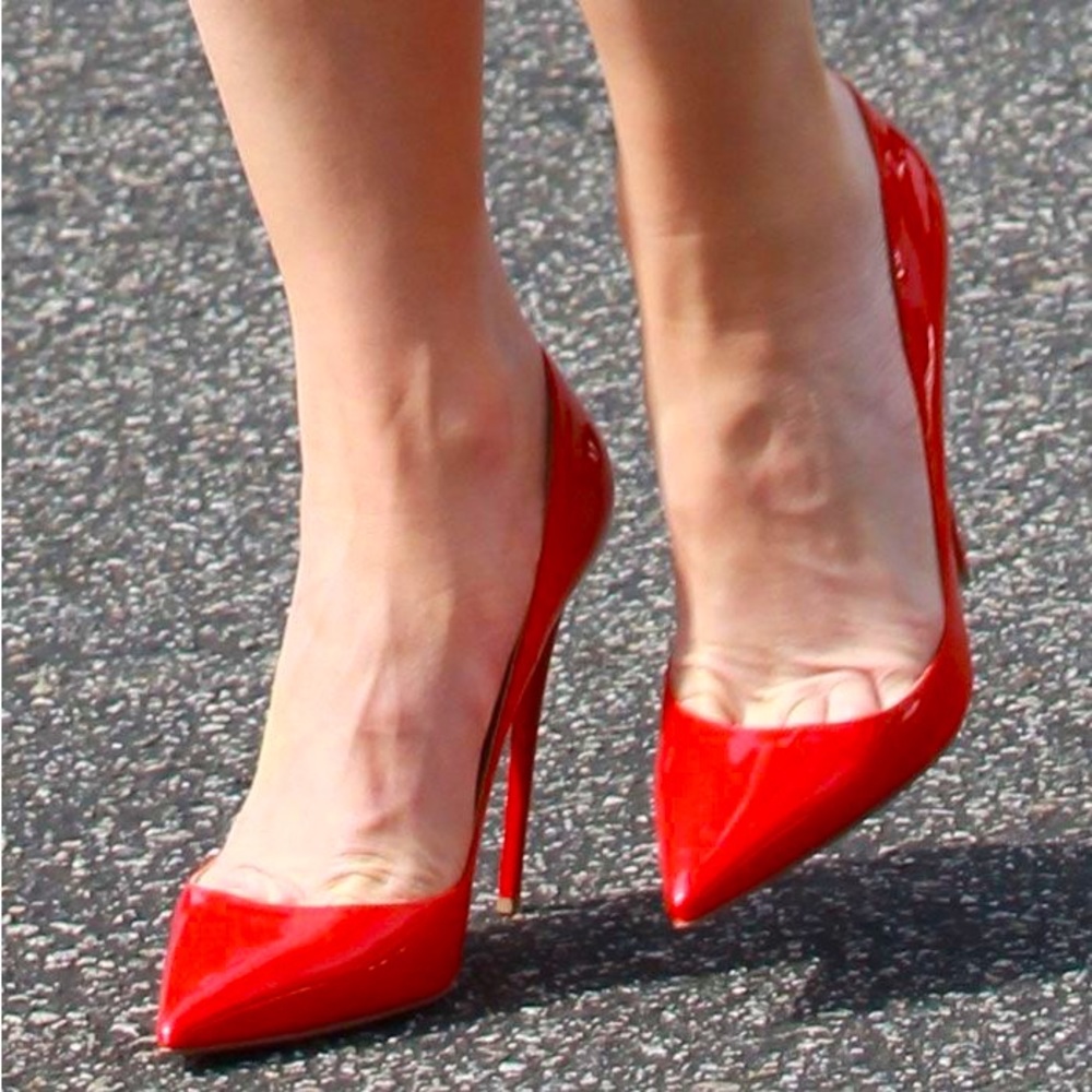 ❤️CHRISTIAN LOUBOUTIN PIGALLE in Red
